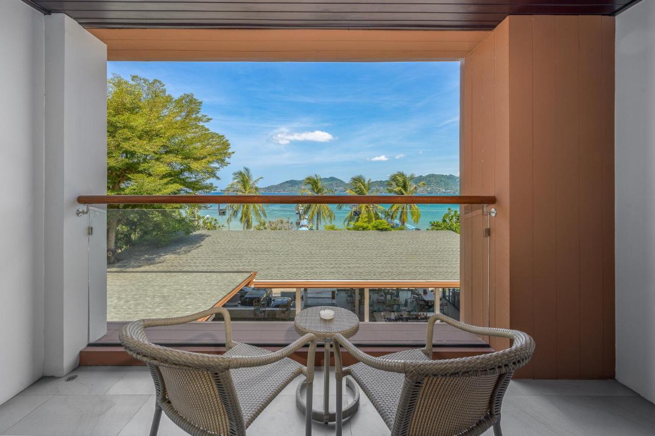 Liv Hotel Phuket Patong Beachfront Ngoại thất bức ảnh