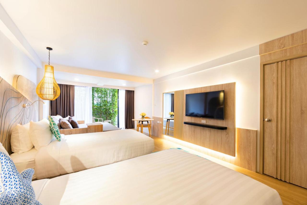 Liv Hotel Phuket Patong Beachfront Phòng bức ảnh
