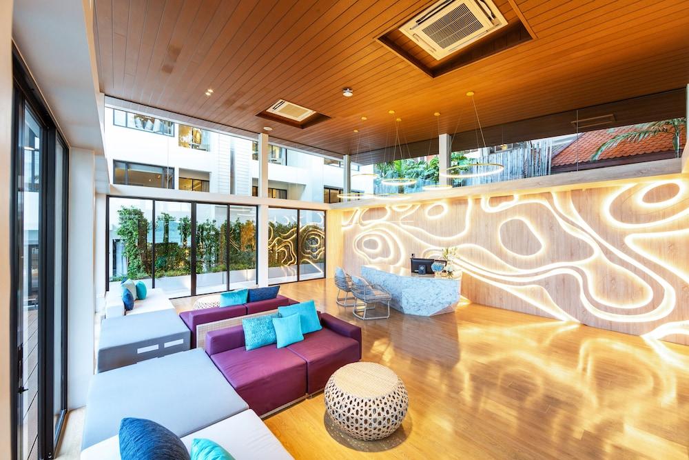 Liv Hotel Phuket Patong Beachfront Ngoại thất bức ảnh
