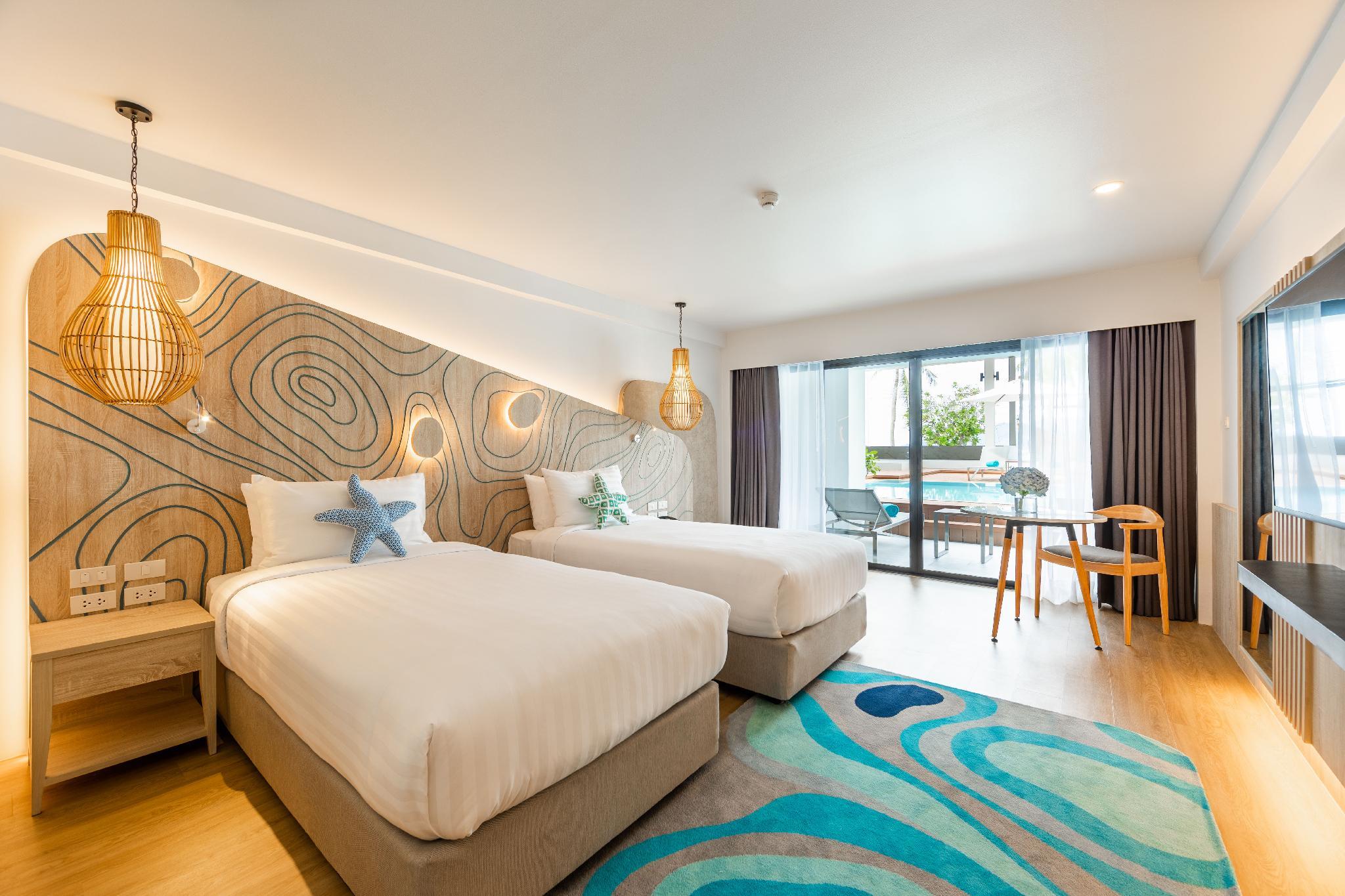 Liv Hotel Phuket Patong Beachfront Ngoại thất bức ảnh