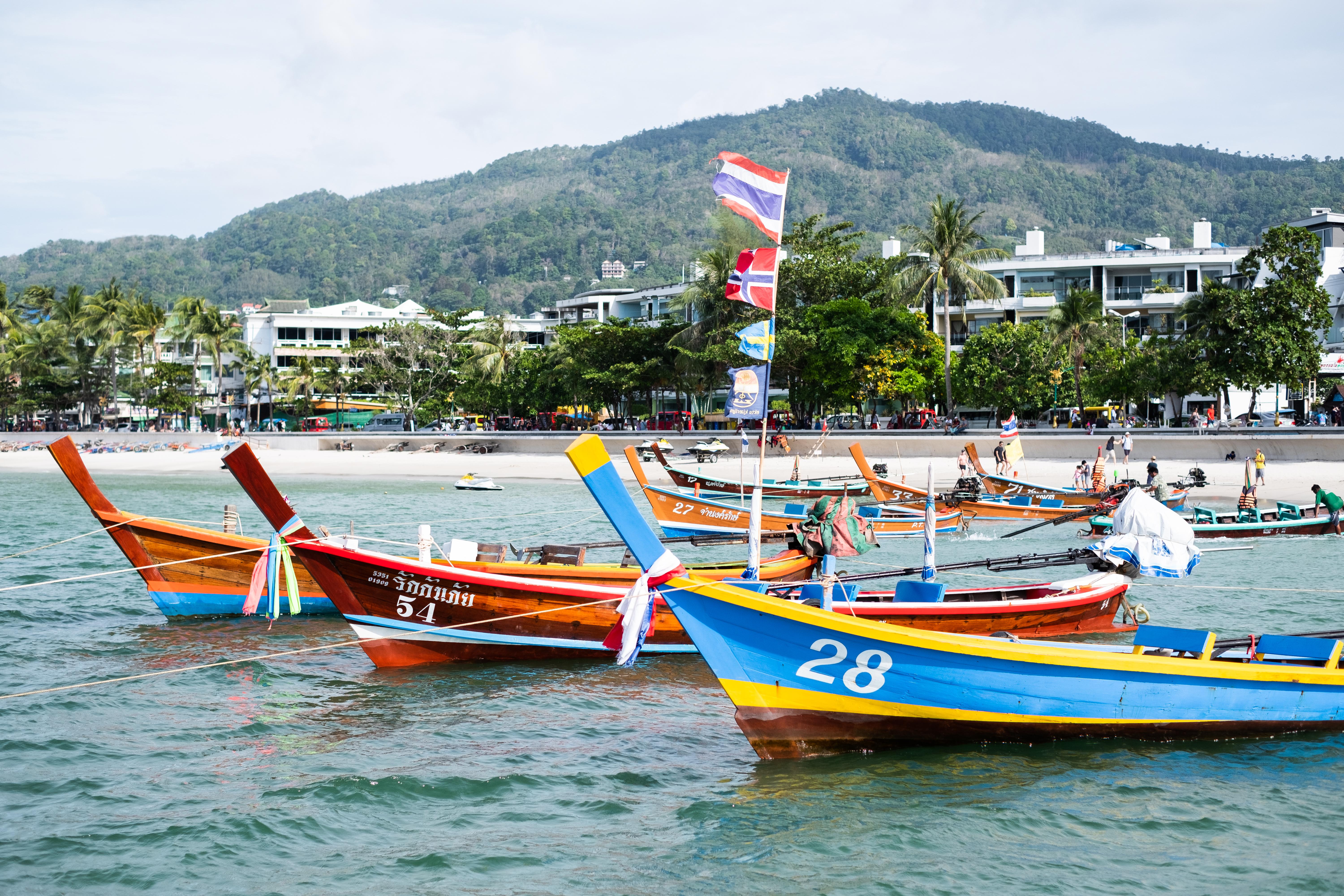 Liv Hotel Phuket Patong Beachfront Ngoại thất bức ảnh