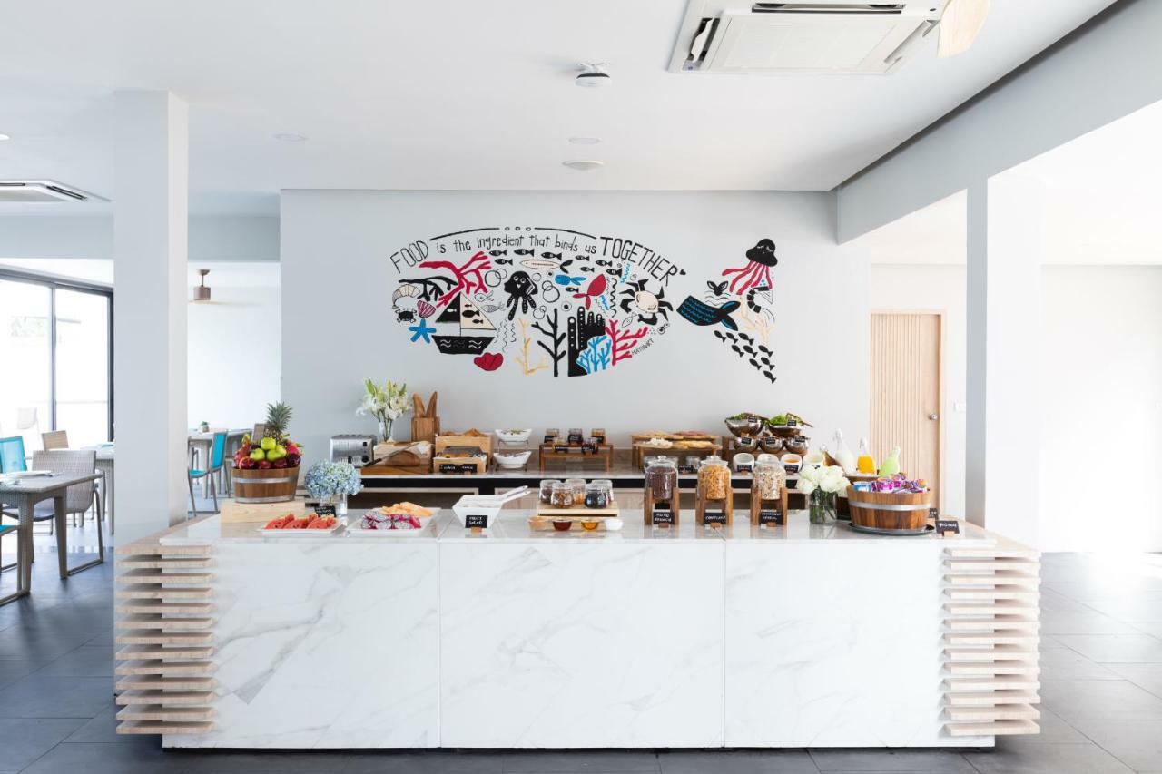Liv Hotel Phuket Patong Beachfront Ngoại thất bức ảnh