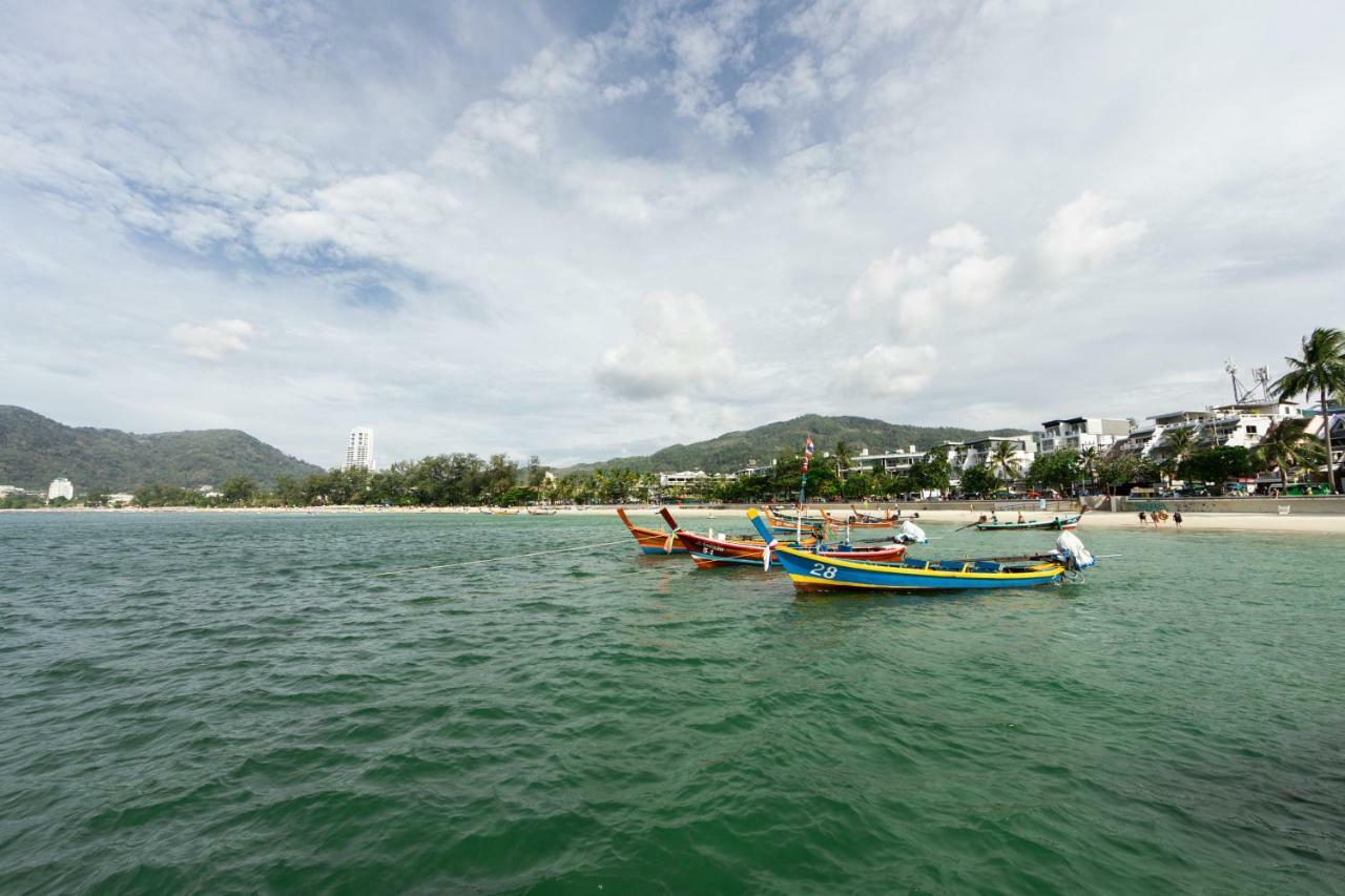 Liv Hotel Phuket Patong Beachfront Ngoại thất bức ảnh